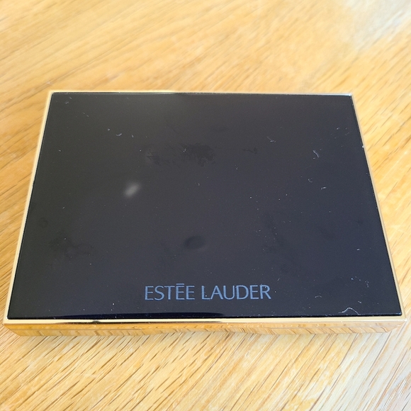 Estee Lauder Sculpting Eyeshadow palette - Picture 5 of 5